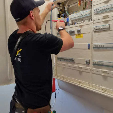 Service, Unterhalt und Störungsdienst (3)